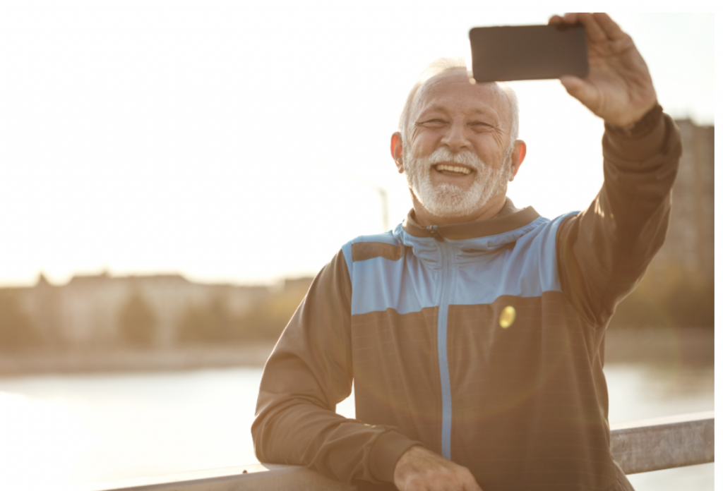個人のプライドを守り、生活を援助する介護保険制度について。
